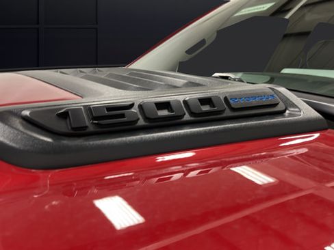 New 2026 RAM 1500 Laramie w/ Night Edition AWD/4WD image 48