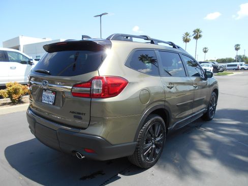 Used 2022 Subaru Ascent Onyx Edition AWD/4WD image 7