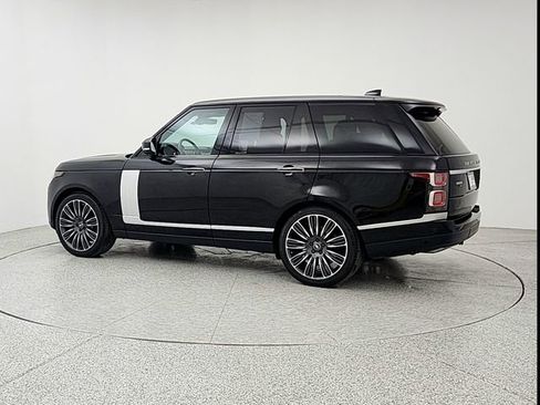 Used 2021 Land Rover Range Rover Autobiography image 7