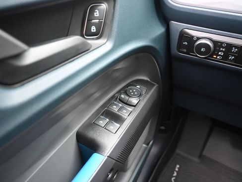 New 2026 Ford Maverick Lobo AWD/4WD image 17