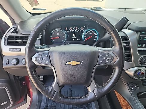 Used 2018 Chevrolet Suburban Premier AWD/4WD image 10