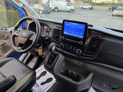 Used 2020 Ford Transit 250 Low Roof image 32