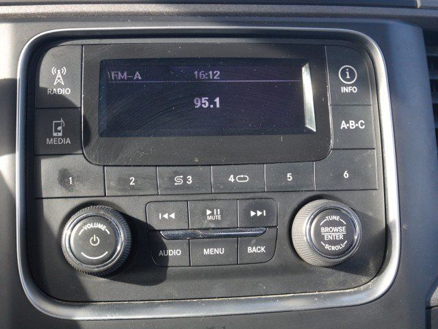 Used 2015 RAM 1500 Express AWD/4WD image 22