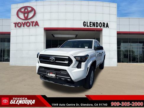 New 2026 Toyota Tacoma SR RWD image 4