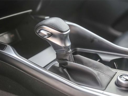 Certified 2023 Kia Sorento S w/ Panoramic Sunroof Package image 24