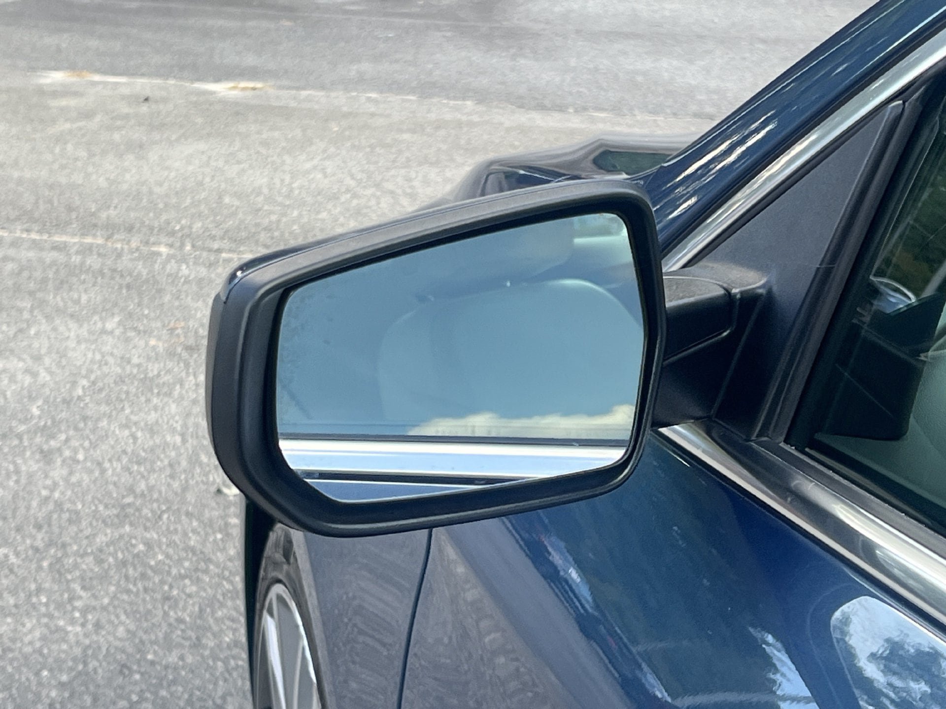 Used 2024 Chevrolet Malibu LT FWD image 29