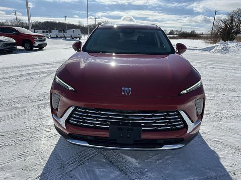 Used 2025 Buick Envision Preferred image 11