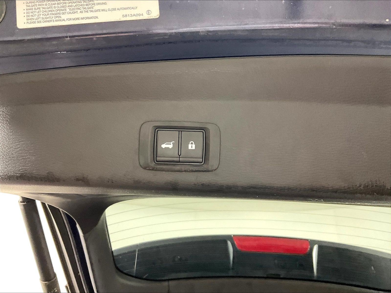 Used 2023 Mitsubishi Outlander SEL AWD/4WD image 40