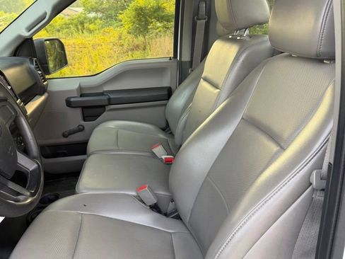 Used 2019 Ford F150 XL RWD image 9