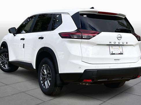 New 2026 Nissan Rogue S image 7