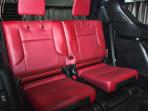 Used 2023 Lexus GX 460 Luxury w/ Sport Design Package image 58