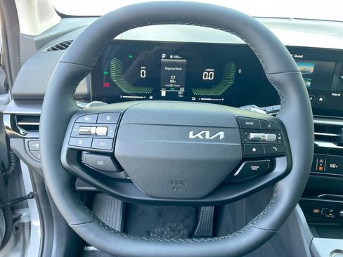 New 2026 Kia Sportage EX w/ EX Panoramic Sunroof Package image 39