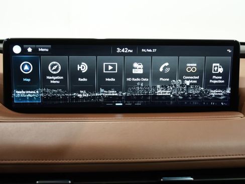 Used 2023 Genesis G80 2.5T image 14