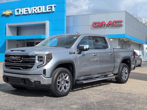 New 2026 GMC Sierra 1500 SLT w/ SLT Premium Plus Package AWD/4WD image 1