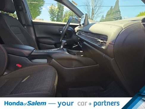 Used 2024 Honda HR-V Sport image 14