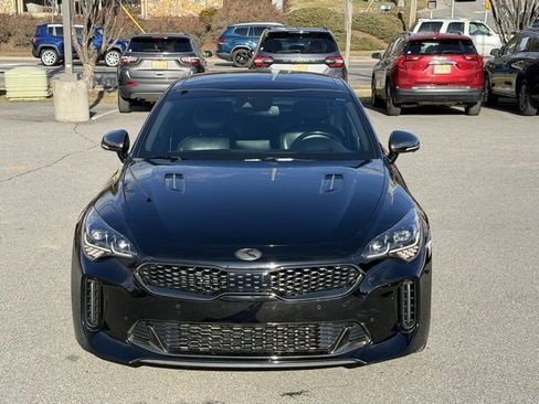 Used 2019 Kia Stinger GT2 image 2