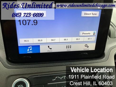 Used 2020 Ford Transit Connect XLT image 24