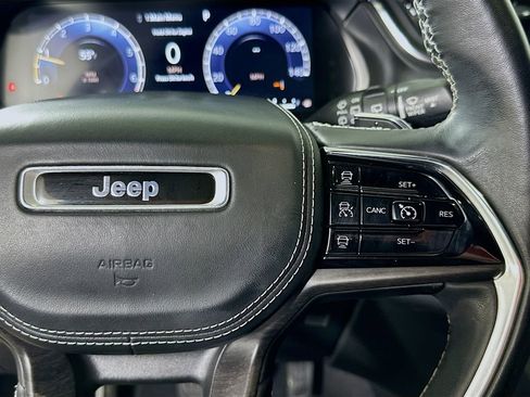 Used 2022 Jeep Grand Cherokee L Overland image 25