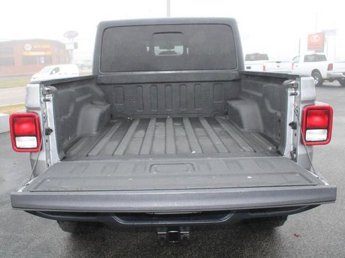 Used 2020 Jeep Gladiator Sport w/ Quick Order Package 24S image 6