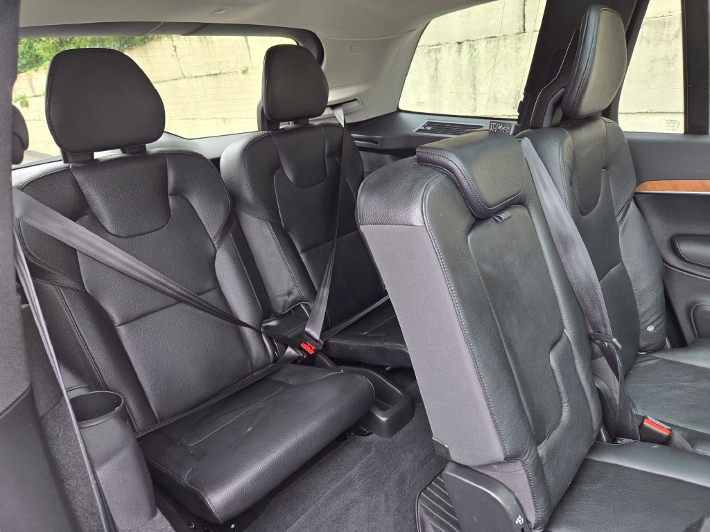 Used 2021 Volvo XC90 T6 Momentum w/ Advanced Package AWD/4WD image 49