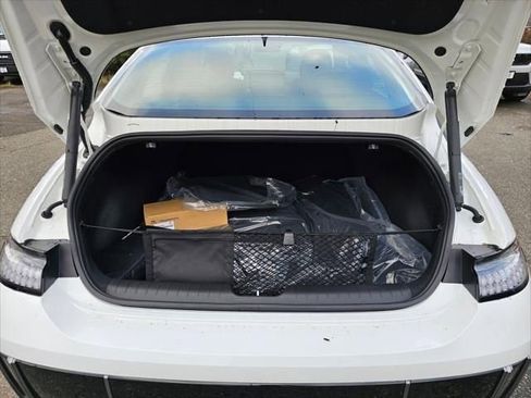 New 2025 Hyundai Ioniq 6 SEL AWD/4WD image 14