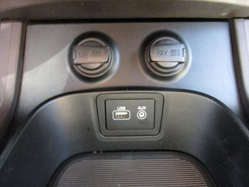 Used 2017 Hyundai Santa Fe Sport image 14