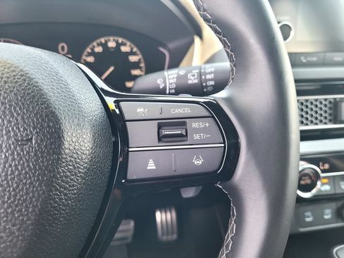 Used 2025 Honda Civic Sport image 24