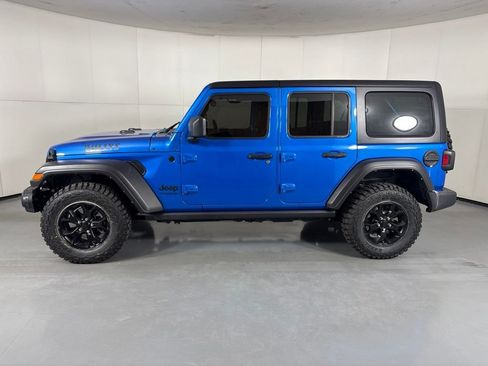 Used 2022 Jeep Wrangler Unlimited Sport AWD/4WD image 5
