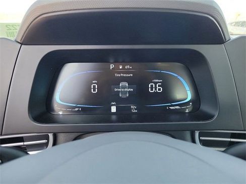 New 2025 Hyundai Elantra Sport image 10