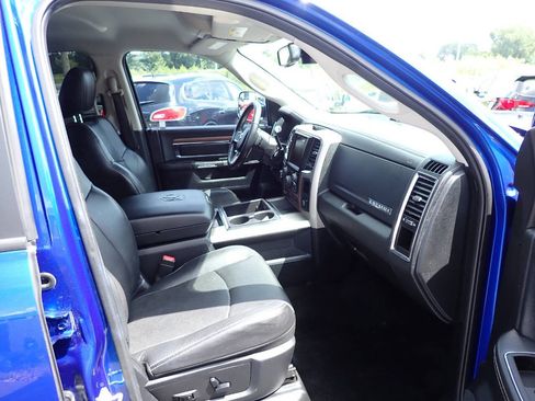 Used 2015 RAM 2500 Laramie AWD/4WD image 10