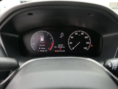 Used 2024 Honda HR-V Sport image 17
