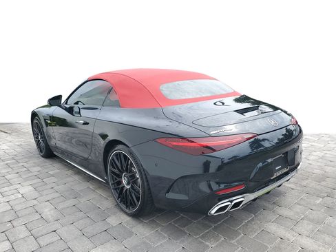 Used 2025 Mercedes-Benz SL 55 AMG 4MATIC image 4