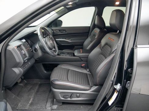 Used 2024 Nissan Pathfinder Rock Creek image 23
