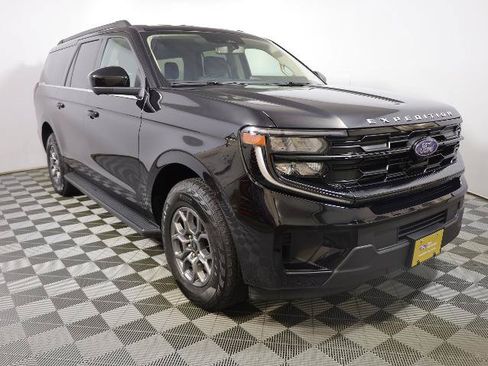 Certified 2025 Ford Expedition Max Active AWD/4WD image 5