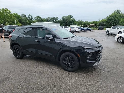 Used 2024 Chevrolet Blazer LT w/ Convenience Package FWD image 7