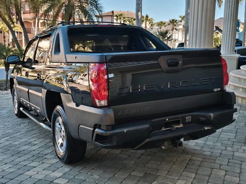 Used 2006 Chevrolet Avalanche Z66 w/ Sun And Sound Package image 36
