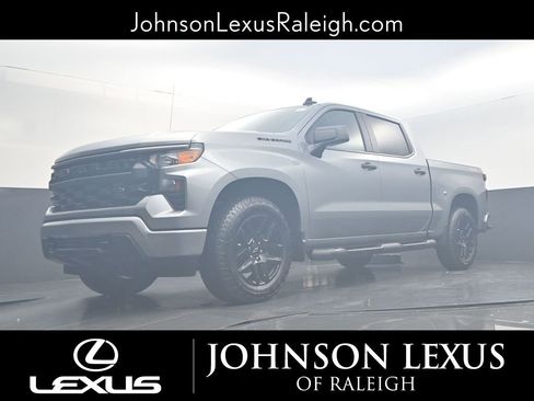 Used 2025 Chevrolet Silverado 1500 Custom w/ Turbomax Blackout Package image 18