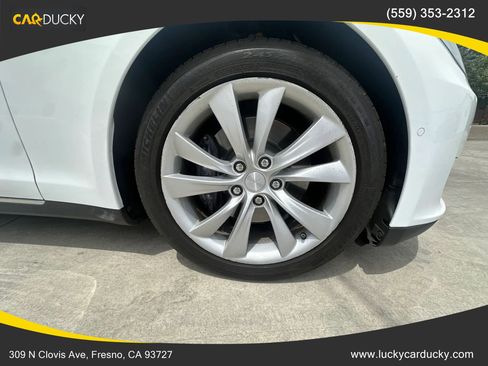 Used 2015 Tesla Model S 85 RWD image 9