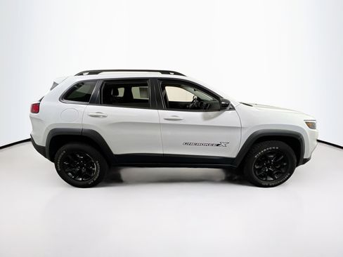 Used 2022 Jeep Cherokee Latitude image 4