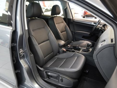 Used 2017 Volkswagen Golf Alltrack AWD/4WD image 27