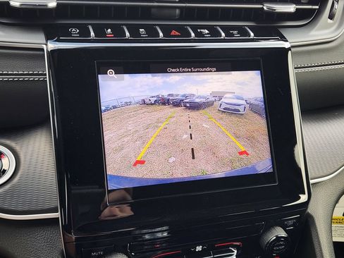 New 2026 Jeep Grand Cherokee Laredo AWD/4WD image 12