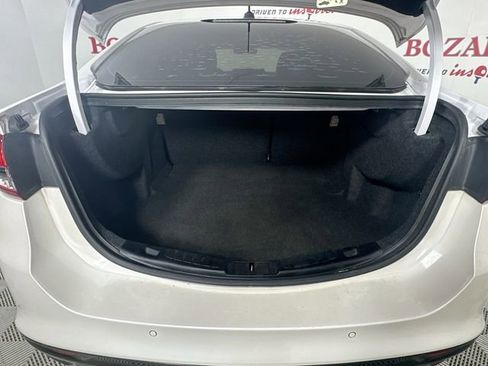 Used 2018 Ford Fusion Titanium image 30