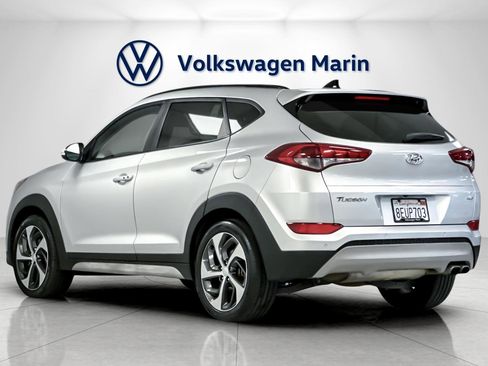 Used 2018 Hyundai Tucson Value image 3