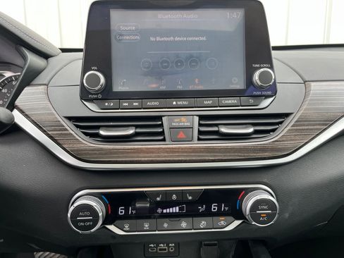 Used 2020 Nissan Altima 2.5 SL AWD/4WD image 23