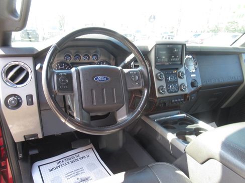 Used 2016 Ford F250 Lariat w/ Chrome Package image 16