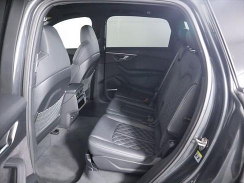 New 2025 Audi SQ7 Premium Plus image 23