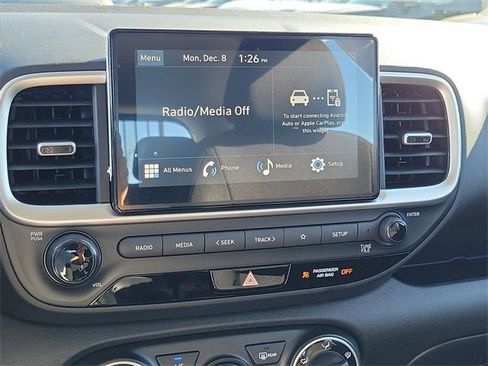 New 2026 Hyundai Venue SE image 8