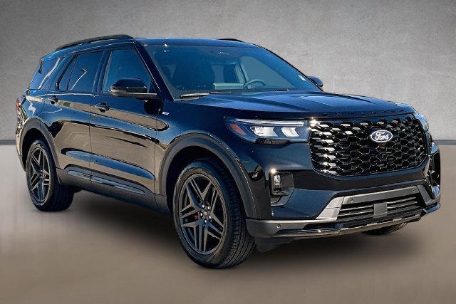 New 2027 Ford Explorer ST-Line w/ Premium Package AWD/4WD image 2
