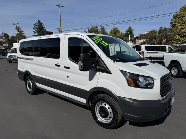 Used 2018 Ford Transit 150 XL RWD image 1