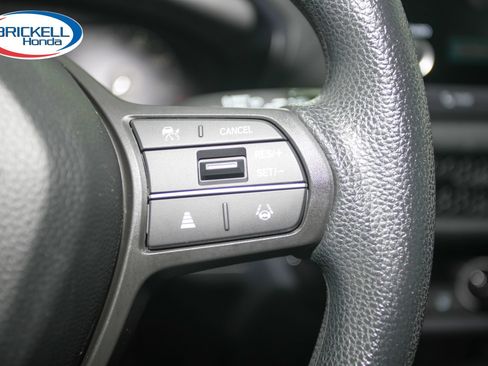 Used 2024 Honda HR-V LX image 35